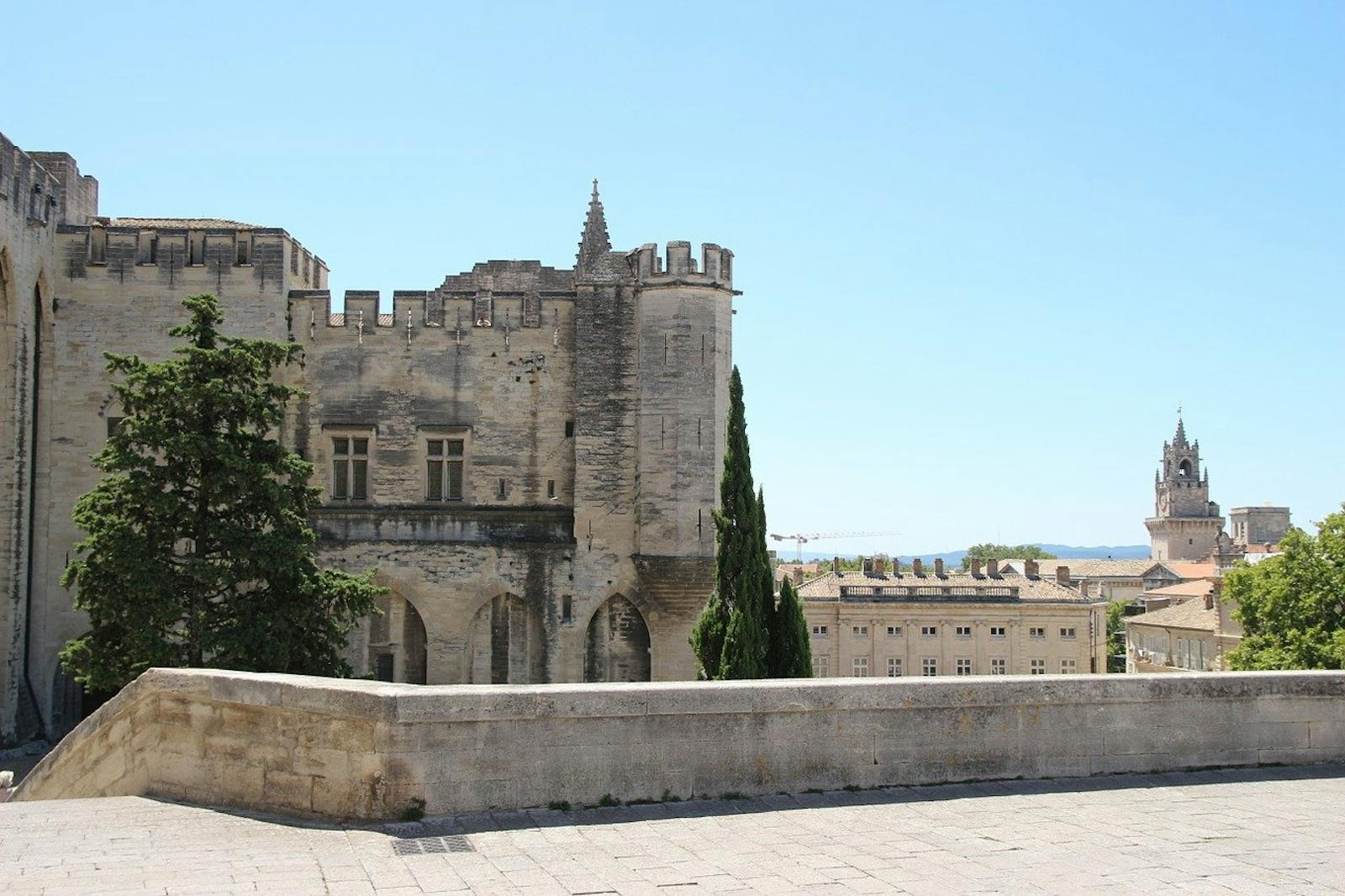 Вид на le Palais des Papes & Pont d'Avignon